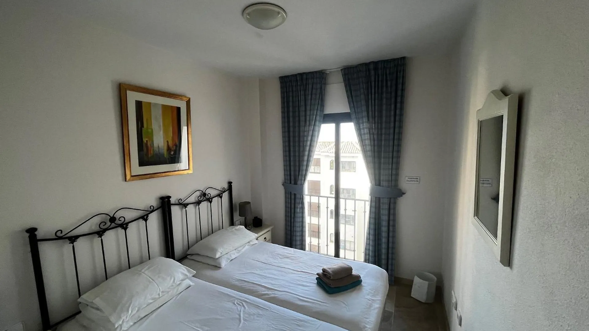 3 Bed Beachfront Penthouse 854 With Great Views Manilva
